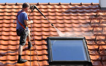 roof cleaning Pinhoe, Devon